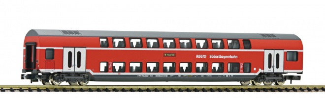 Double-deck passenger car 2nd class in Regio-Sudostbayernbahn livery<br /><a href='images/pictures/Fleischmann/Fleischmann-862808.jpg' target='_blank'>Full size image</a>